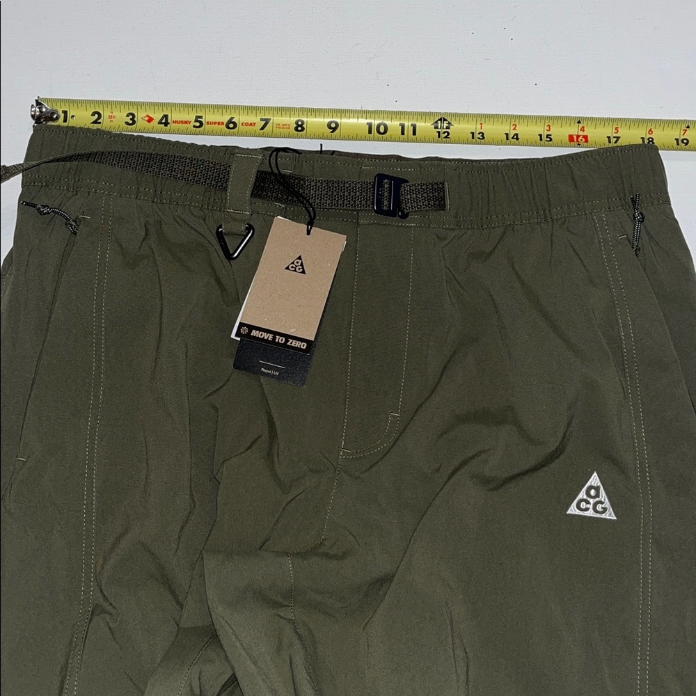 Nike ACG Hiking Pants Women's XL UV Protection Repel Belt zip pockets green $140 - Picture 3 of 10